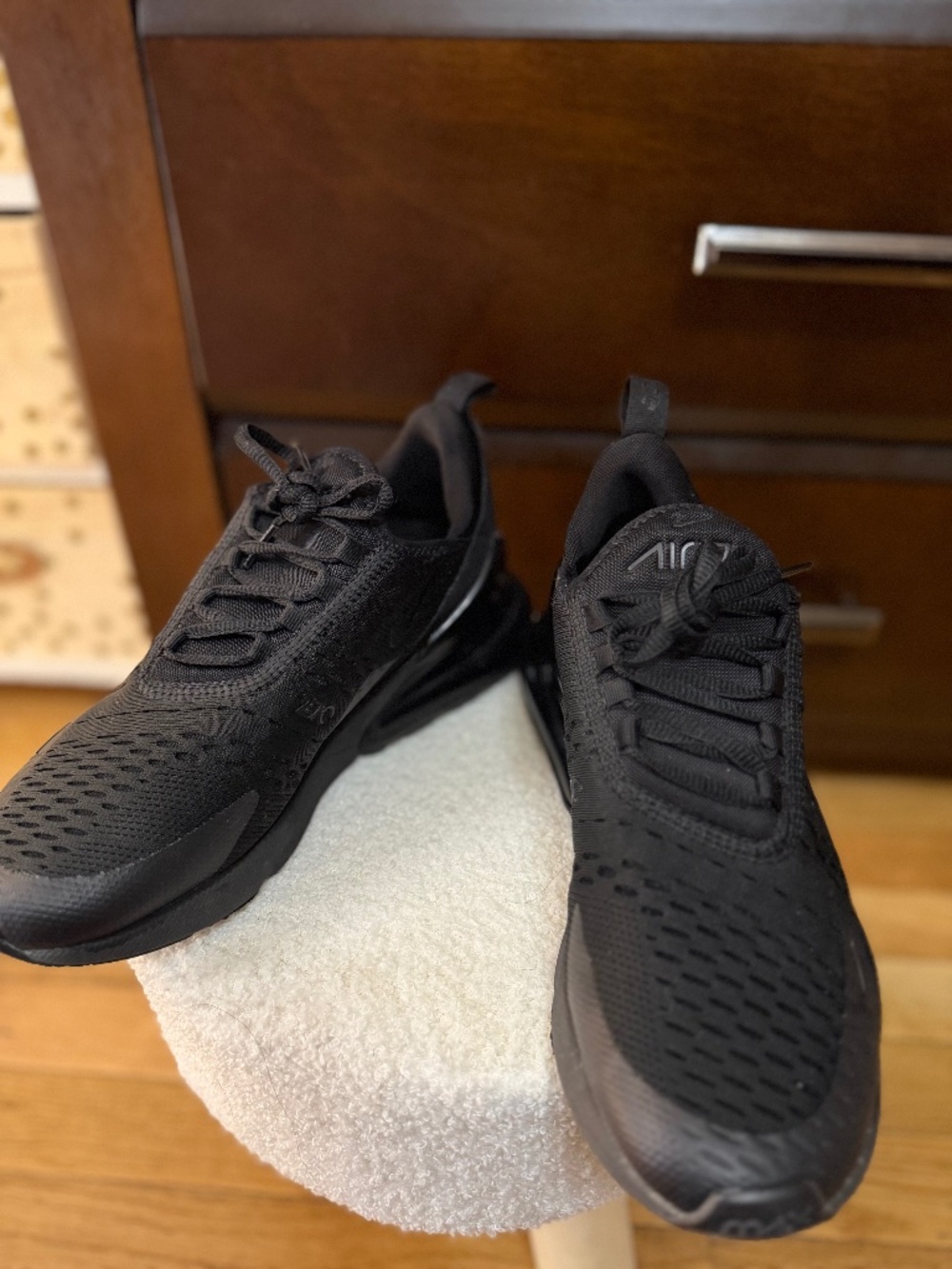 Nike Air Max 270 – Triple Black